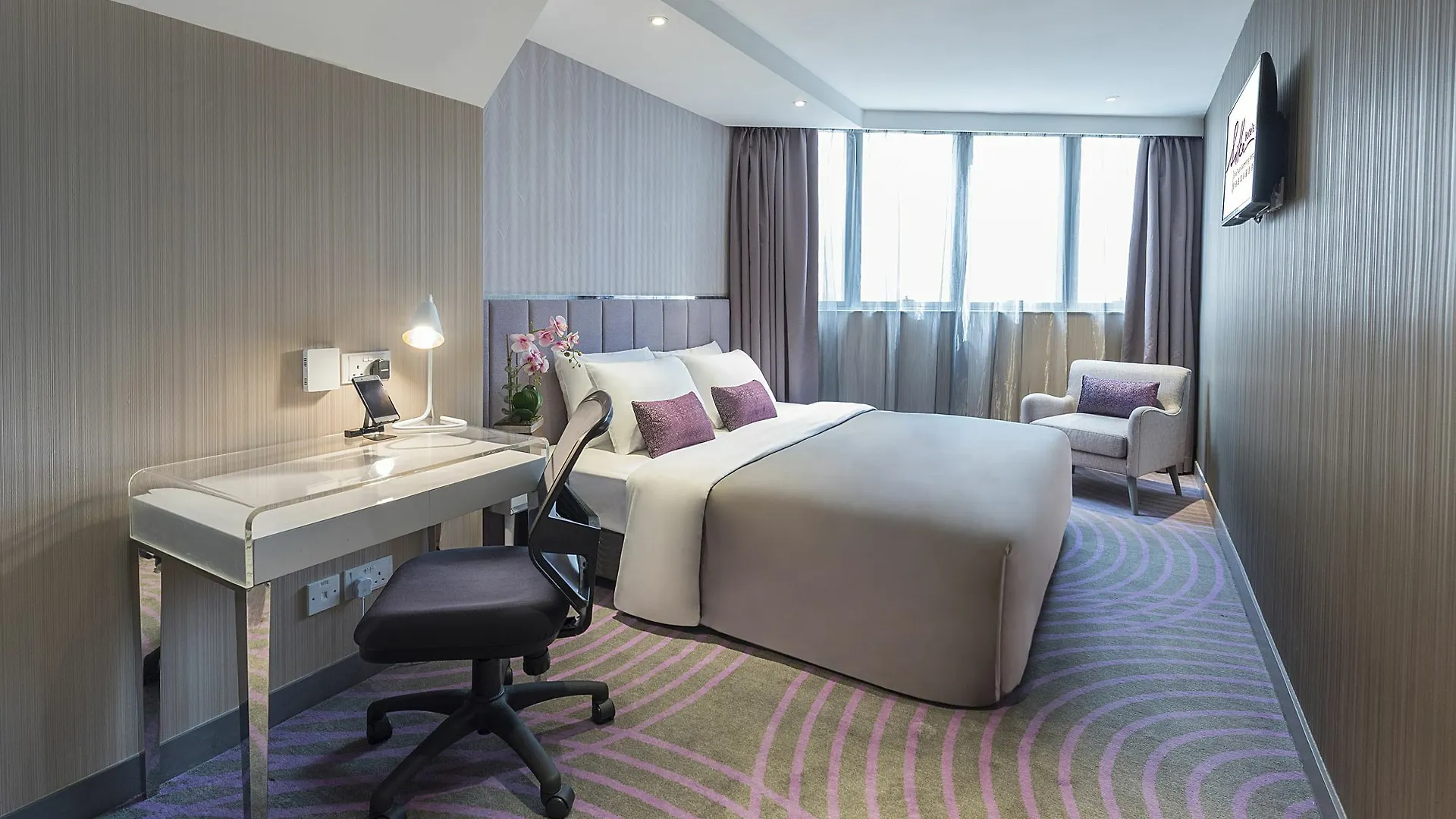 Silka Tsuen Wan Hotel Hong Kong 4*,